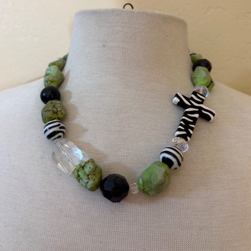 Chunky Zebra Cross Statement Necklace Green Faux Turquoise Beaded Rhinestone 18"